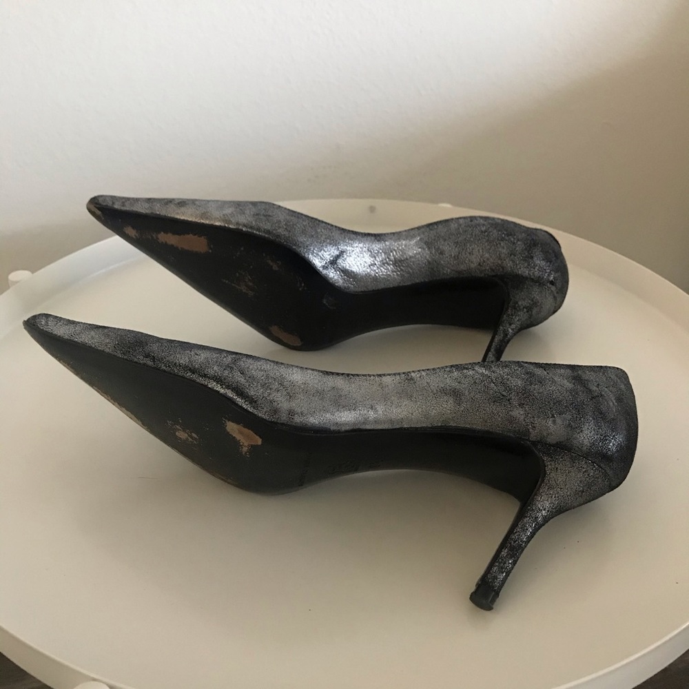Heels - Picture 5 of 5